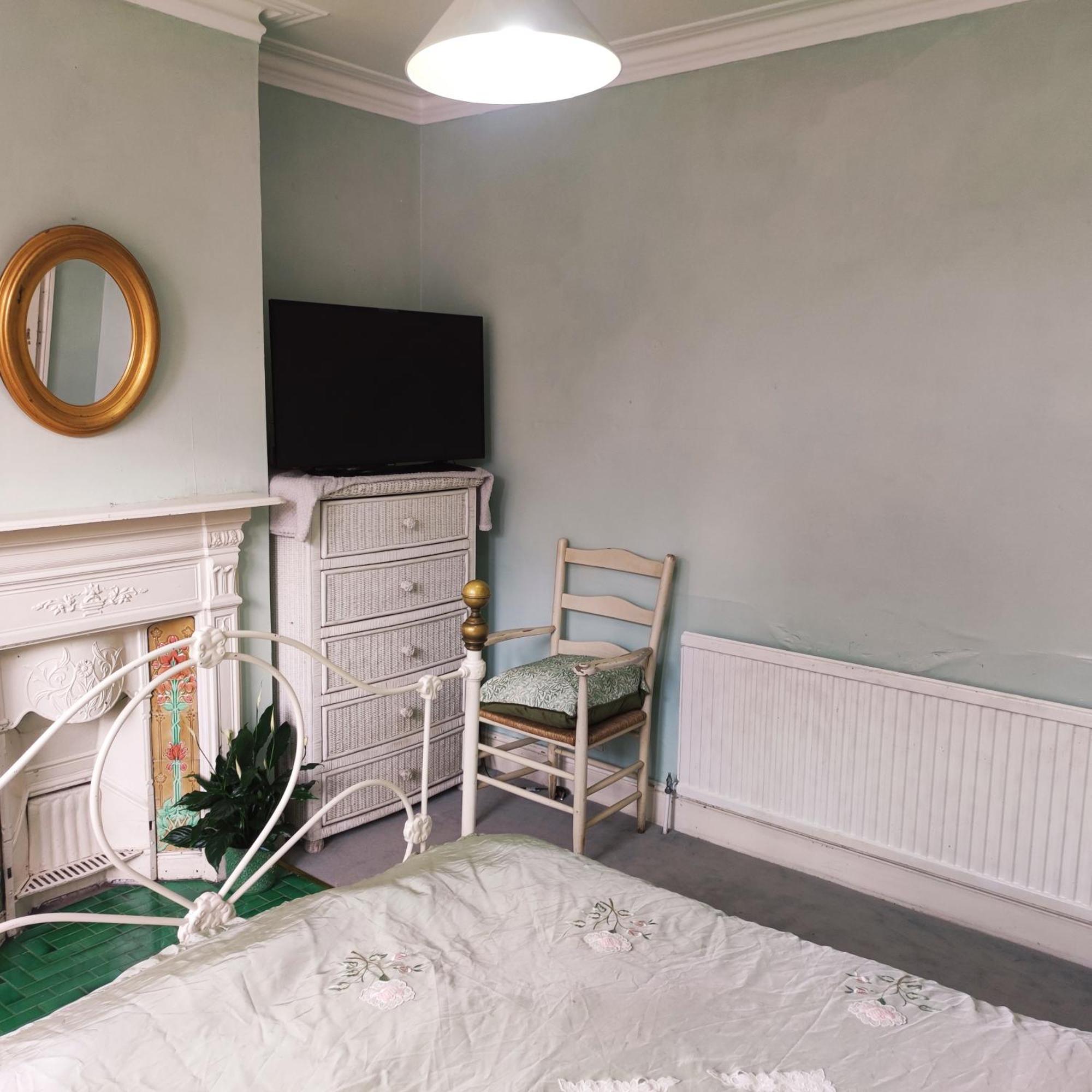 Cosy London Double Room Near Wimbledon Exterior photo